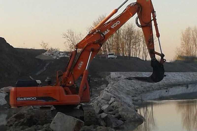 OmecoHub - Immagine DAEWOO 300LCV